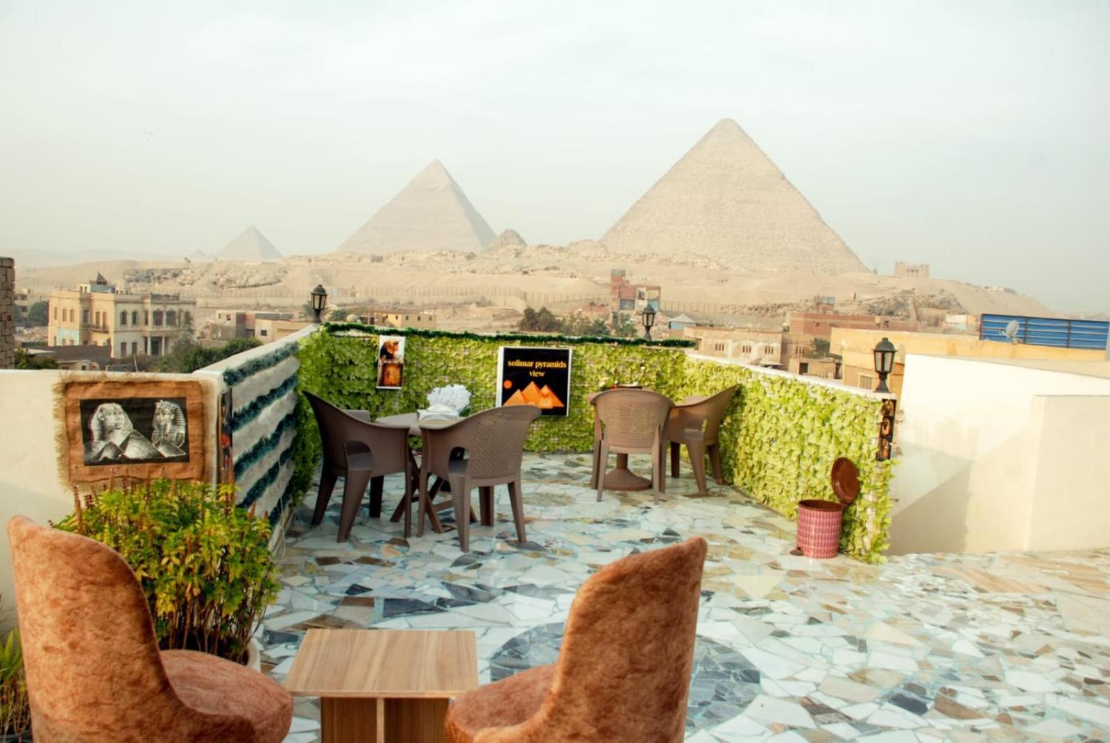 Kafret el-Gabal Pyramids Show Hotel מראה חיצוני תמונה